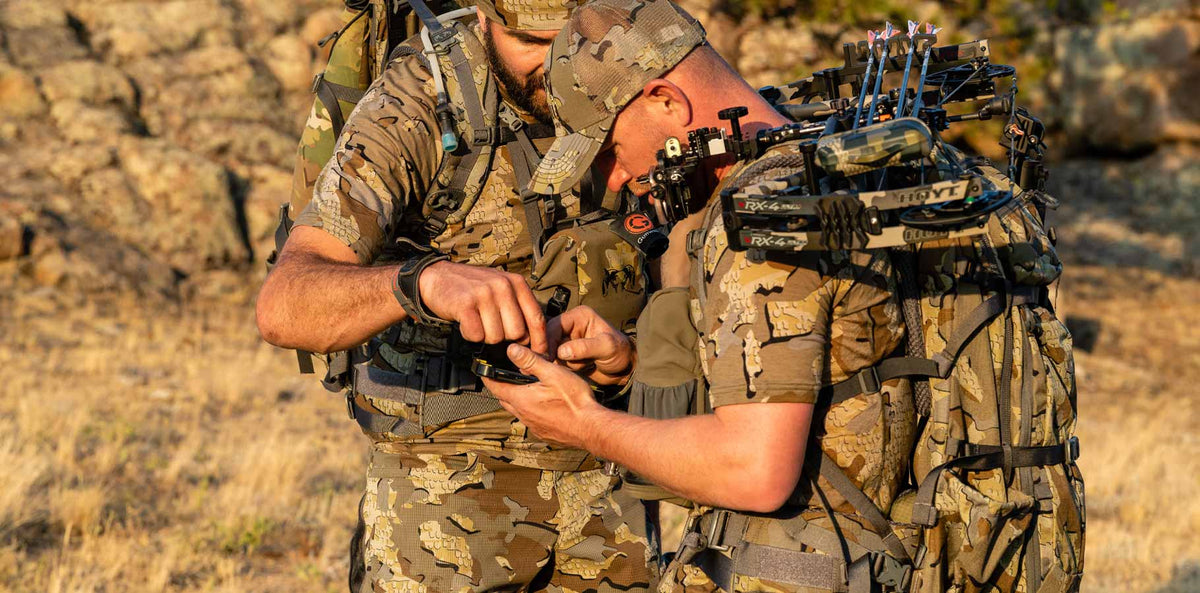 Brendan Burns and AJ Kissel compare notes via maps on their smart phones