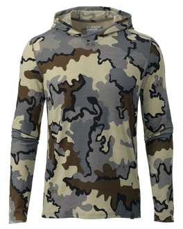 Front of ULTRA Merino 120 LT LS Hooded Shirt in Vias Camouflage