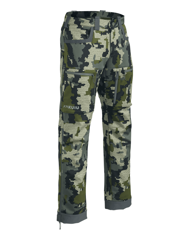 Front of Encounter Pant without Suspenders in Verde Camouflage
