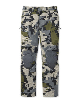 Front of PRO Pant in Verde Camouflage