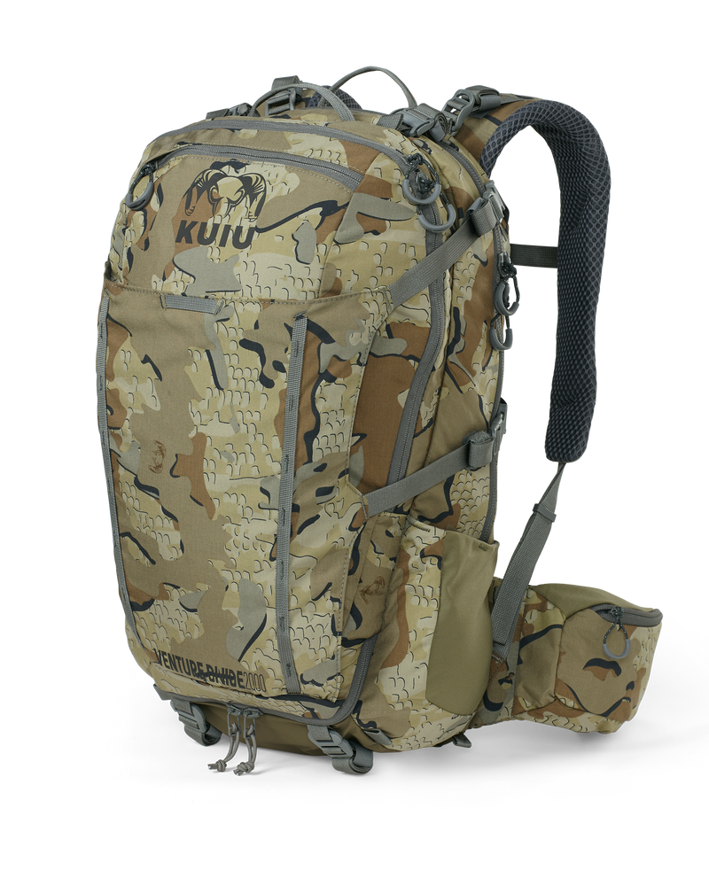 Front of Venture Divide 2000 Backpack in Valo Camouflage