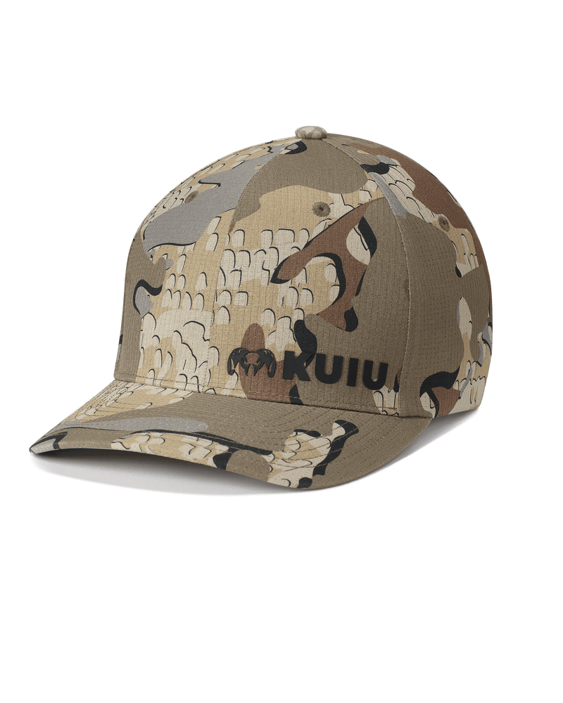 Front of PRO Airmesh Flexfit Hat in Valo Camouflage