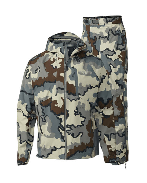 Frontal picture showing both the Chugach TR Rain Jacket and Chugach TR Rain Pant in Vias Camouflage