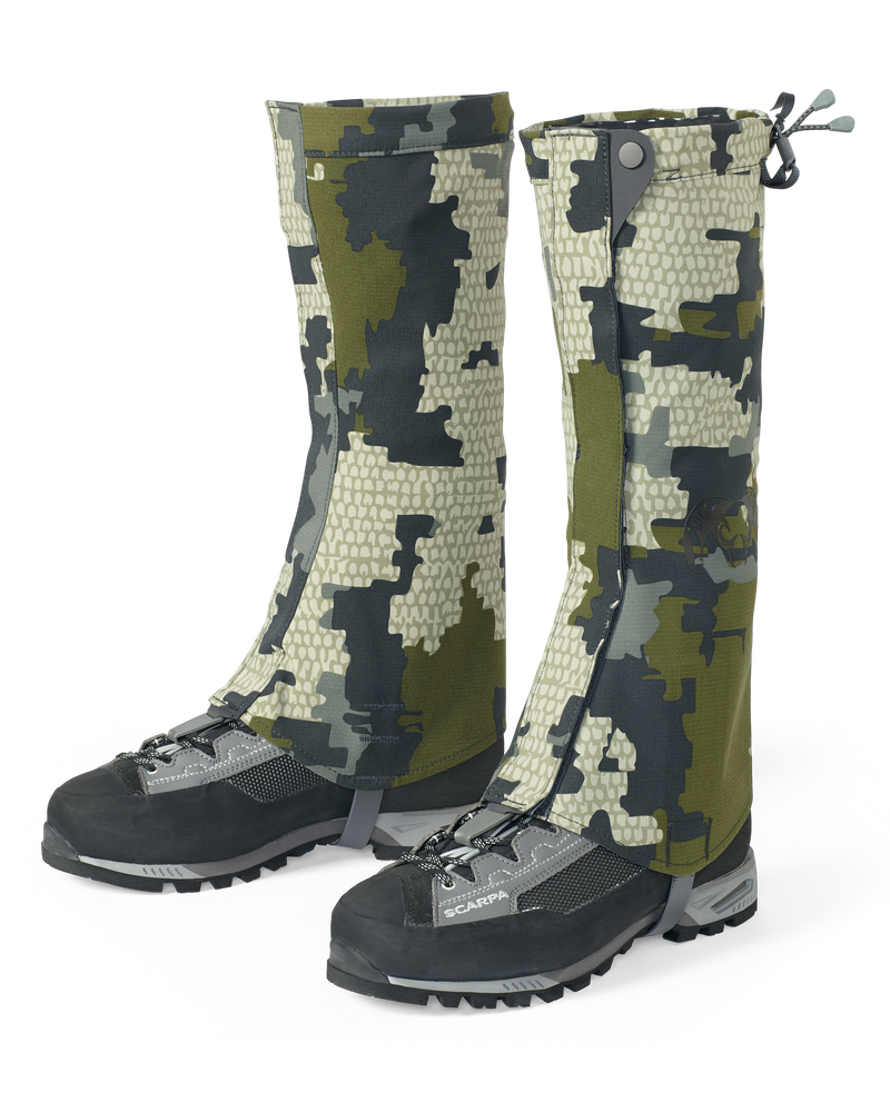 Front, Angled View of Kutana Storm Gaiters in Verde Camouflage