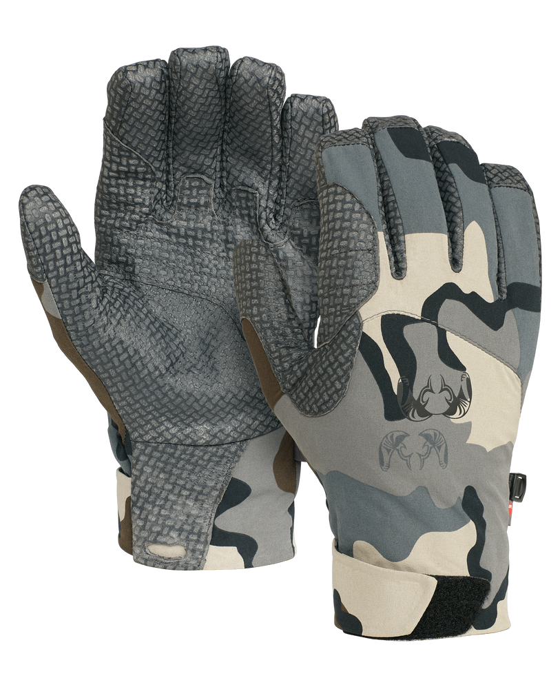 Front and Back of Yukon Pro Glove in Vias Camouflage